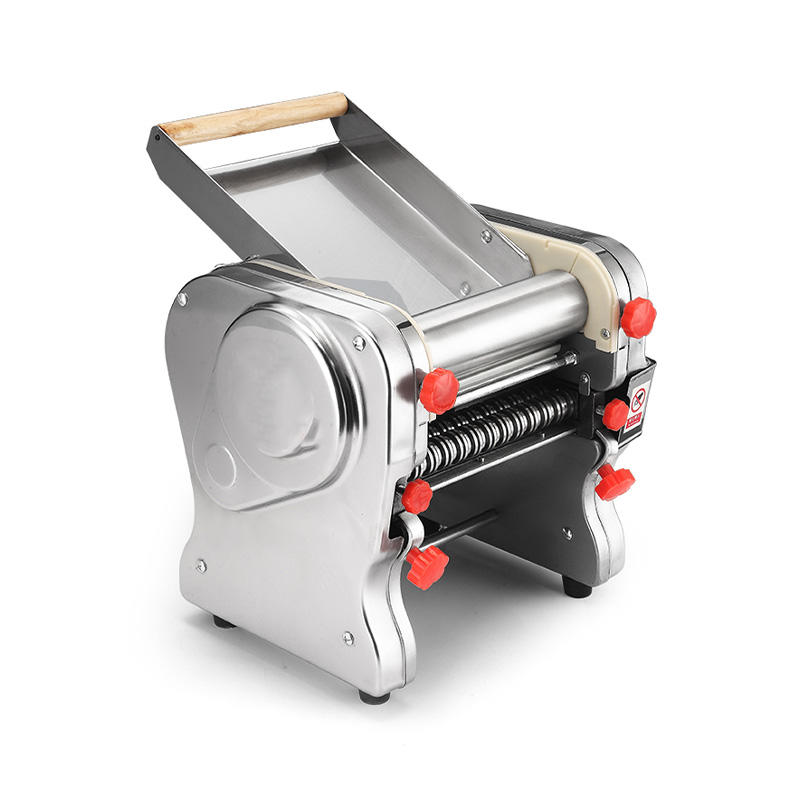 How are Technology and Tradition Colliding in the Pasta Maker Industry?